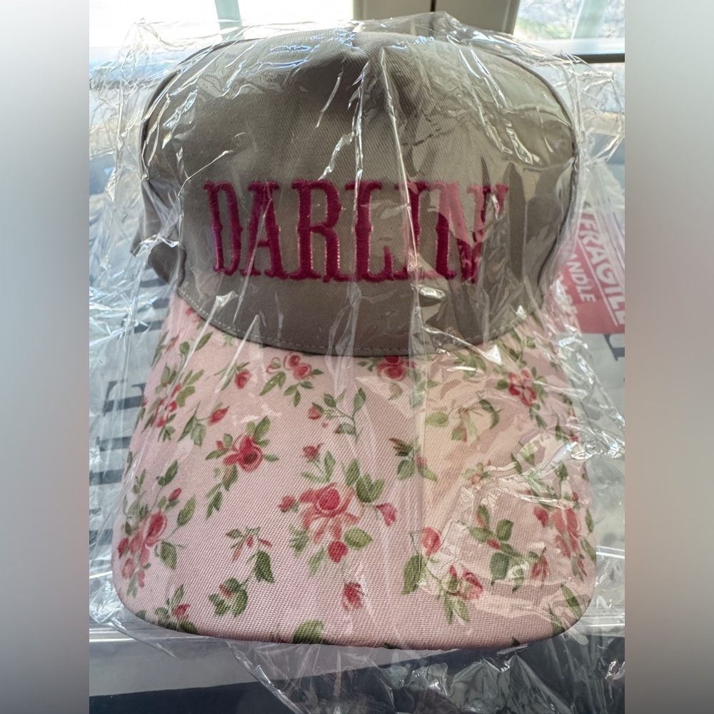 Zenana DARLIN’ TWO TONE CANVAS COTTON HAT NEW - Picture 3 of 5